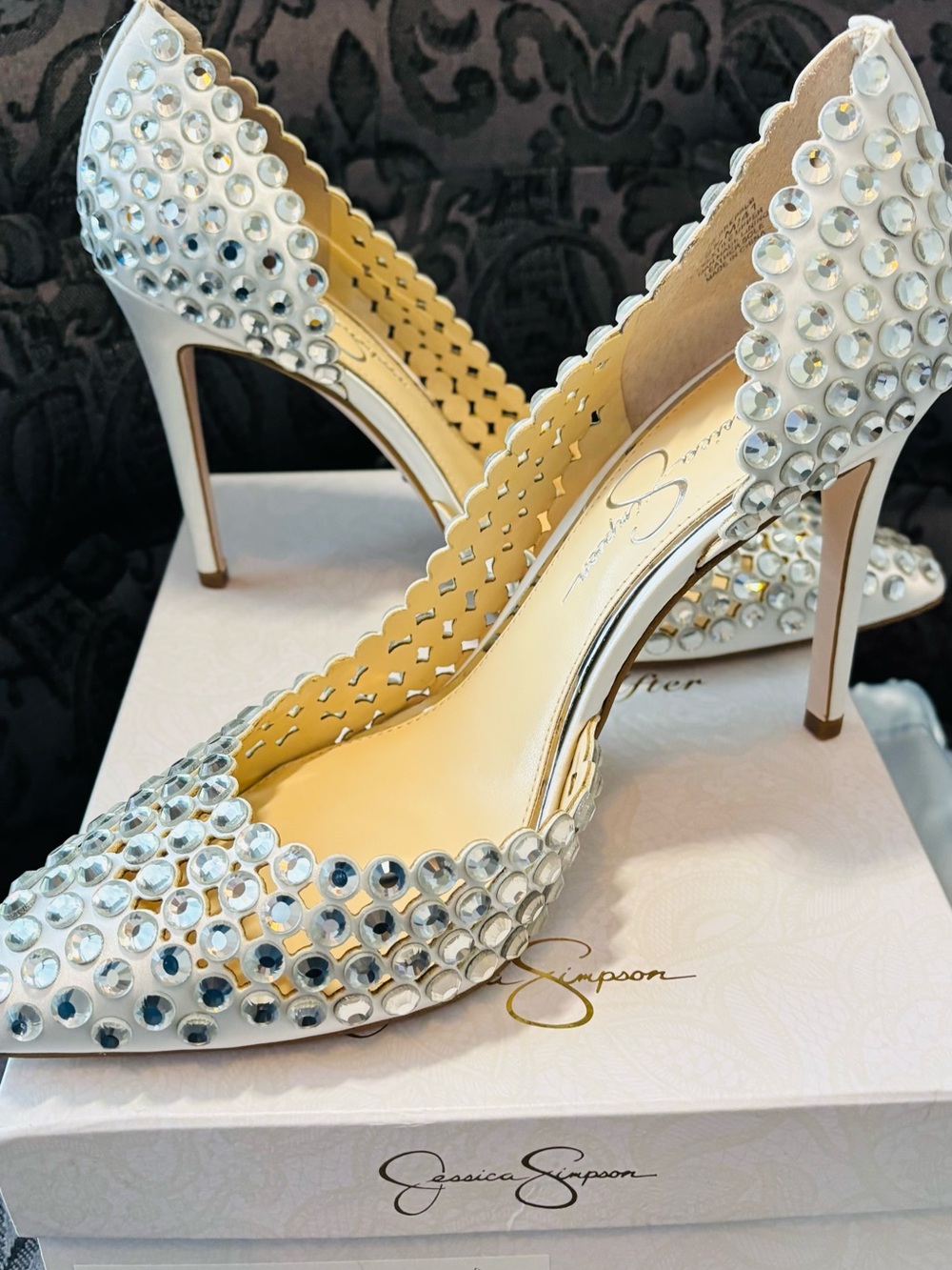 Jessica Simpson Preppi-B Crystal Bridal Pumps | White Satin | NWT | 9.5M